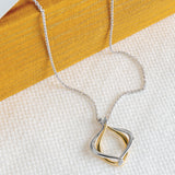 Kit Heath Alicia Golden Petite Necklace 18"