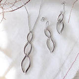 Kit Heath Entwine Twine Link Trio Necklace 18"