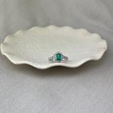 Vintage Design 18ct White Gold Emerald Diamond Cluster Ring