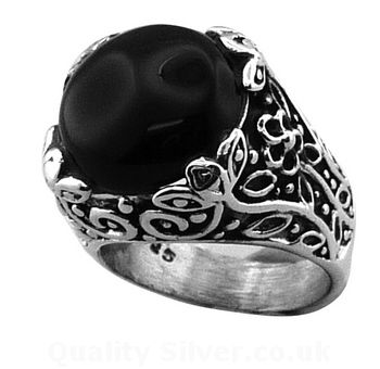 Vintage Design Sterling Silver Black Onyx Oxidised Floral Ring
